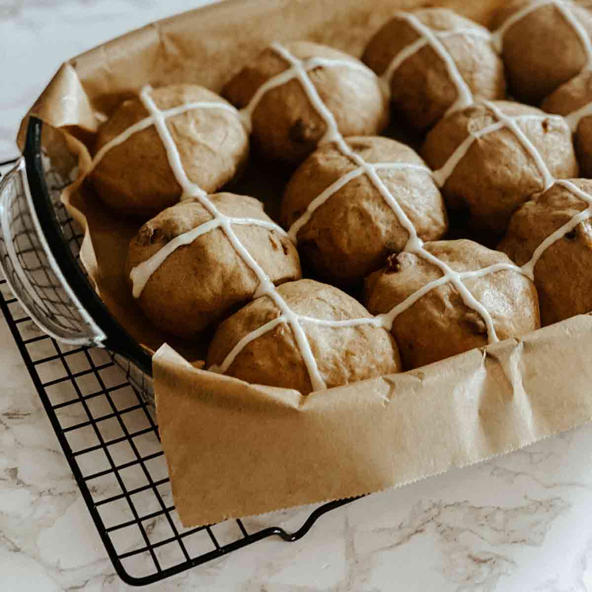 Hot-Cross-Buns-Rezept_ Hot Cross Buns